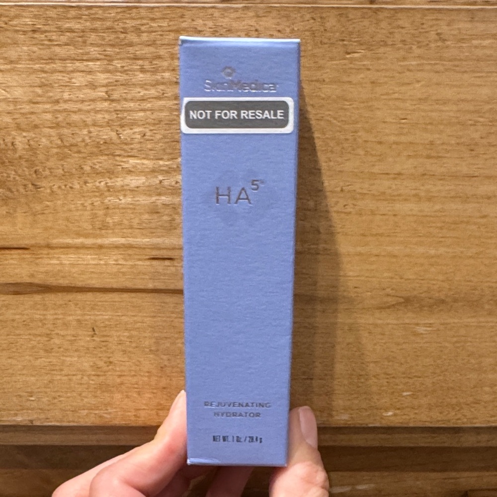 SkinMedica HA5 Hydrator in Blue Box